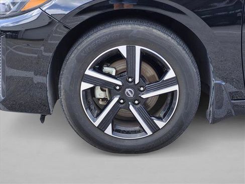 Used 2025 Nissan Sentra SV FWD image 14