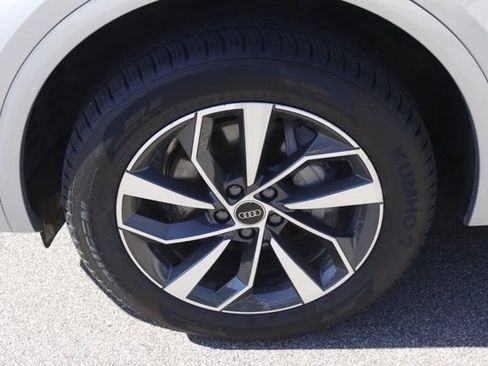 Used 2025 Audi Q5 2.0T Premium Plus image 12