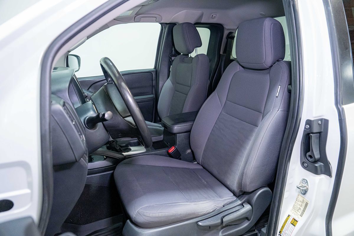 Used 2022 Nissan Frontier S w/ Technology Package RWD image 8