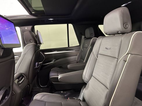 New 2025 Cadillac Escalade Sport w/ Touring Package image 14