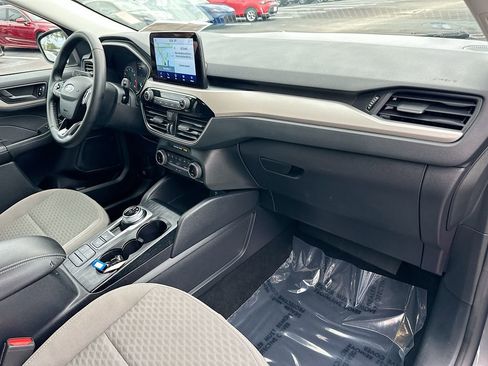 Used 2022 Ford Escape SE w/ Convenience Package image 28