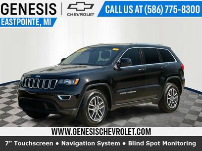 Used 2019 Jeep Grand Cherokee Laredo w/ 18" Wheel & 8.4" Radio Group