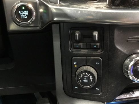 Used 2021 Ford F150 Lariat w/ Equipment Group 502A High image 28