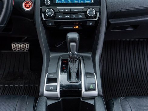 Certified 2019 Honda Civic Touring image 26