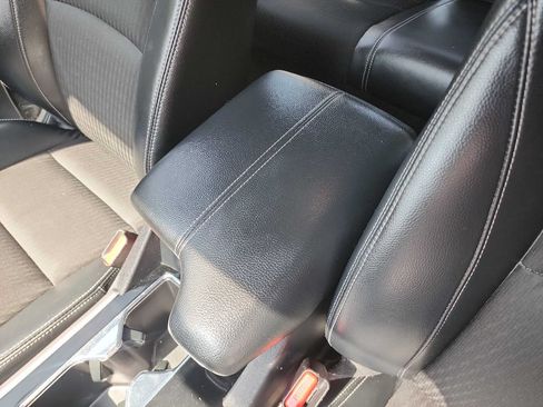 Used 2017 Honda Accord Sport image 25