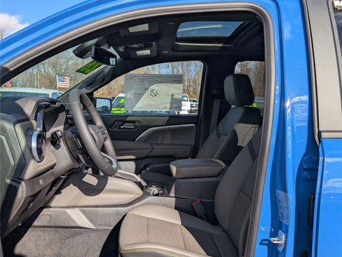 New 2026 Chevrolet Colorado ZR2 image 11