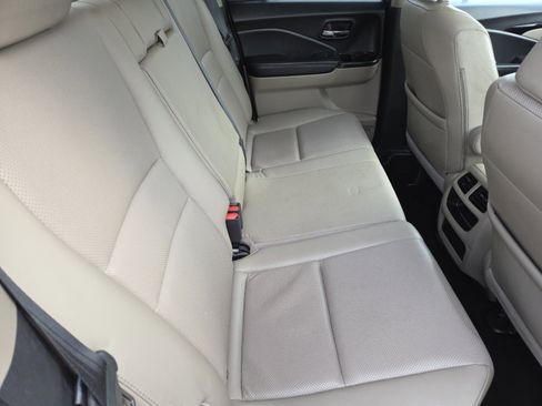 Used 2017 Honda Ridgeline RTL-E image 21