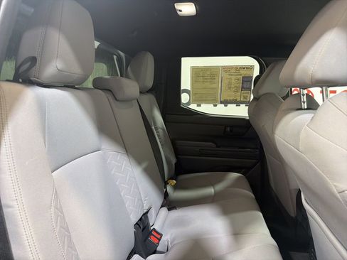 Used 2024 Toyota Tacoma SR5 AWD/4WD image 13
