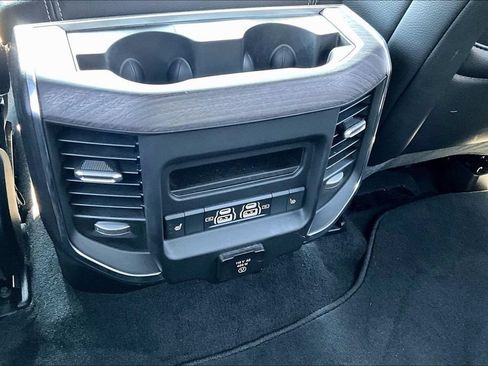 Used 2026 RAM 1500 Laramie AWD/4WD image 11