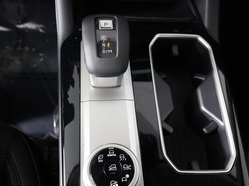 New 2026 Mitsubishi Outlander SE image 52