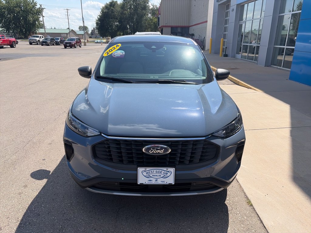 Used 2024 Ford Escape Active AWD/4WD image 8