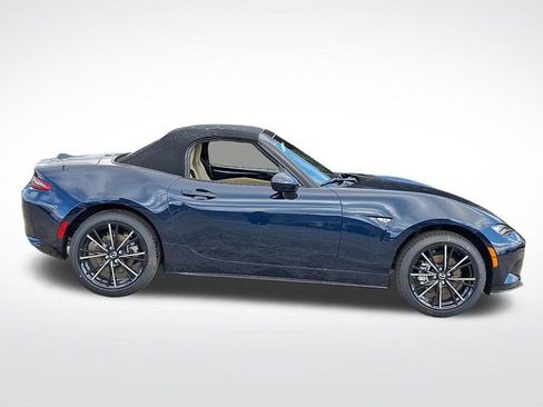 New 2026 MAZDA MX-5 Miata Grand Touring RWD image 9
