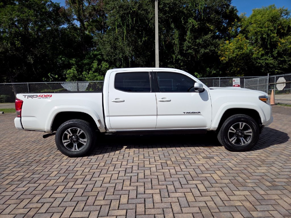 Certified 2017 Toyota Tacoma TRD Sport w/ Premium & Technology Package AWD/4WD image 12