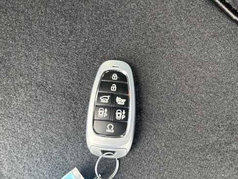 Certified 2024 Hyundai Tucson Limited AWD/4WD image 46