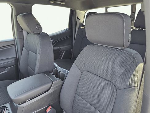 New 2026 Chevrolet Colorado LT RWD image 13