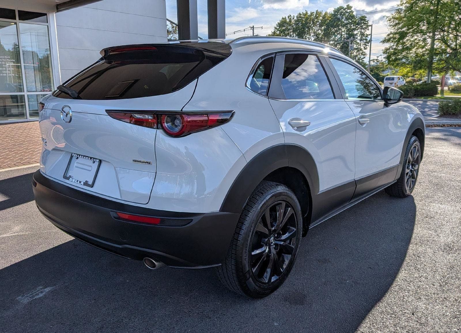 Used 2024 MAZDA CX-30 AWD 2.5 S w/ Select Sport Pkg image 8