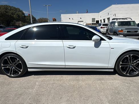 Used 2025 Audi A8 L 3.0T image 8