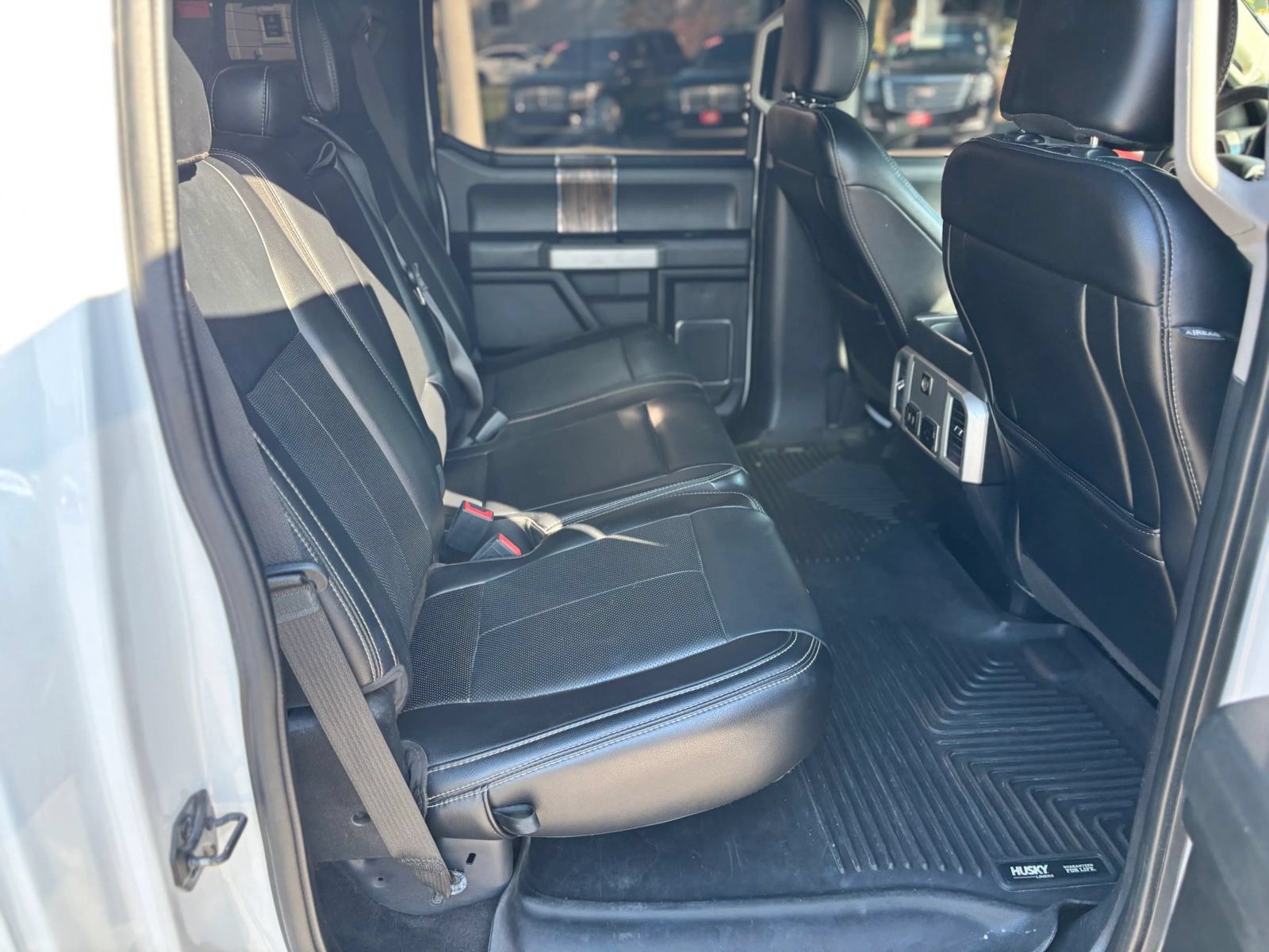Used 2019 Ford F150 Lariat AWD/4WD image 17