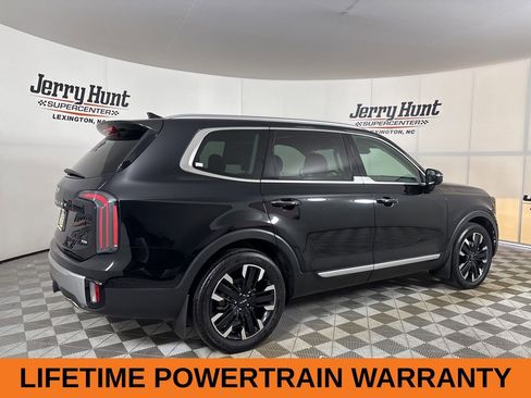 Used 2024 Kia Telluride SX w/ Towing Package image 5