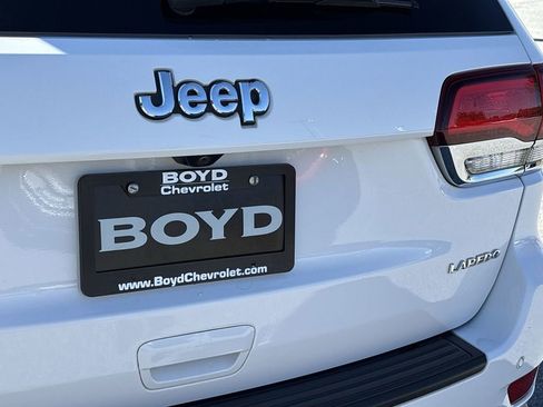 Used 2021 Jeep Grand Cherokee Laredo image 33
