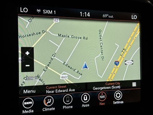 Used 2023 Jeep Renegade Trailhawk AWD/4WD image 15