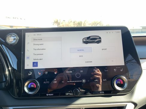 Used 2025 Lexus RX 350 Premium Plus image 24