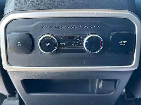 Used 2024 Ford Expedition Max XLT image 18