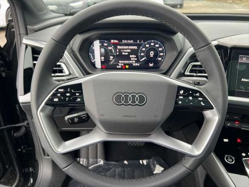 New 2024 Audi Q4 e-tron Premium Plus image 26