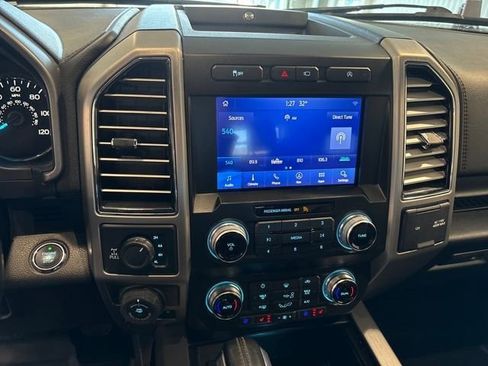 Used 2019 Ford F150 Platinum w/ Equipment Group 701A Luxury image 19