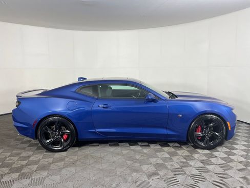Used 2020 Chevrolet Camaro LT w/ RS Package RWD image 5