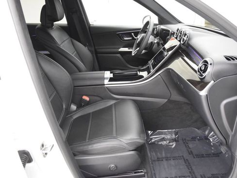 Certified 2026 Mercedes-Benz GLC 300 image 16