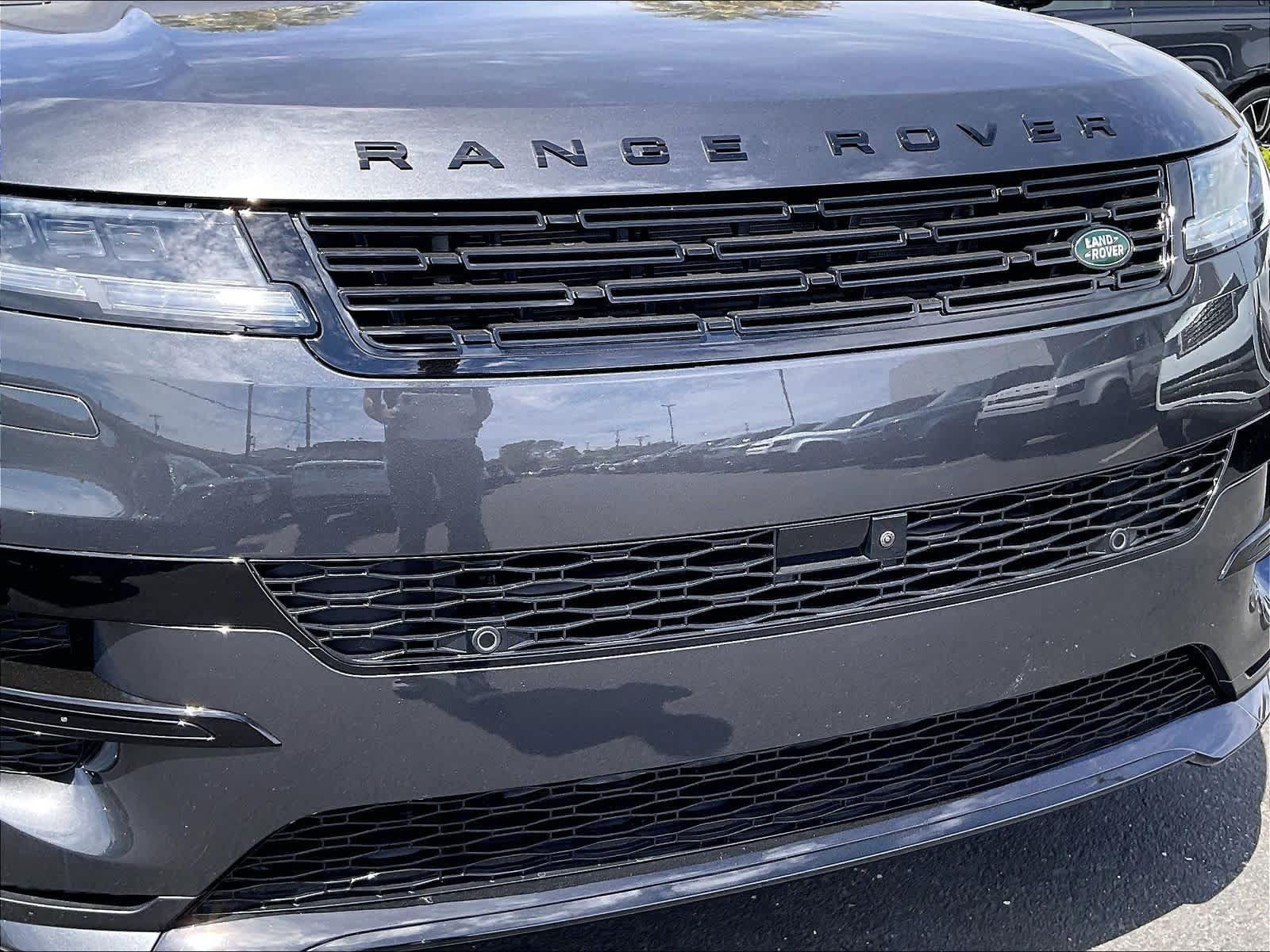 New 2026 Land Rover Range Rover Sport Dynamic SE AWD/4WD image 34