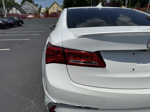 Used 2019 Acura TLX V6 SH-AWD w/ Advance Package image 32