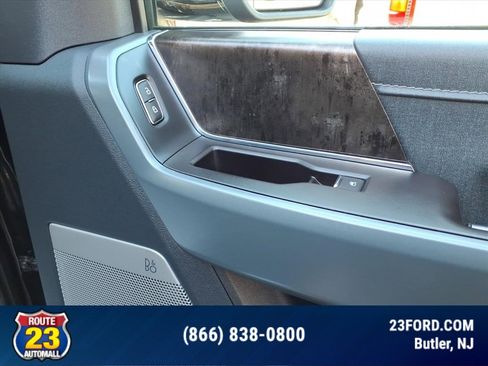 Used 2022 Ford F150 Lariat w/ Equipment Group 502A High image 7