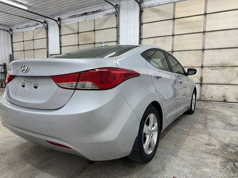 Used 2012 Hyundai Elantra GLS w/ Preferred Pkg 3 image 12