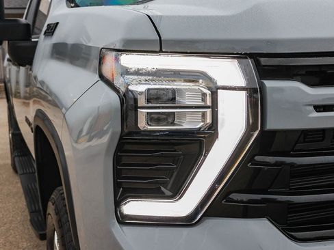 Used 2024 Chevrolet Silverado 2500 LTZ w/ LTZ Plus Package image 16