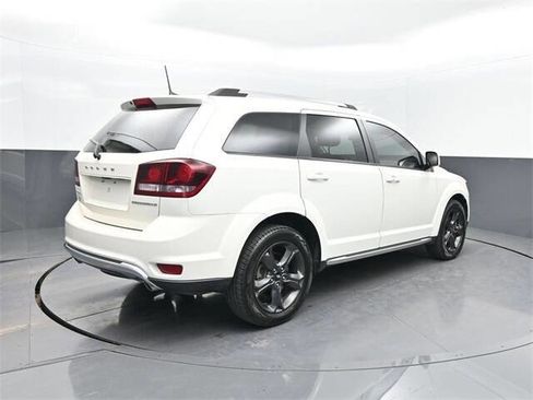 Used 2018 Dodge Journey Crossroad image 18