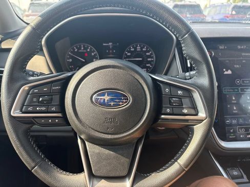 Used 2023 Subaru Outback Onyx Edition AWD/4WD image 2