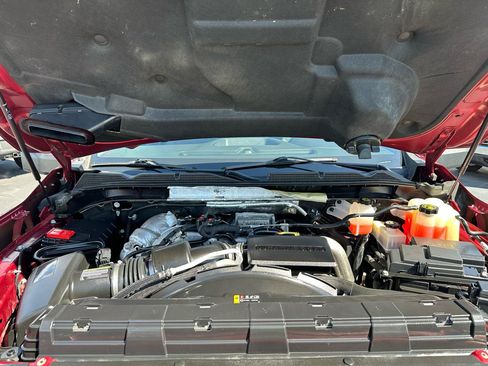 Used 2020 GMC Sierra 2500 SLE w/ SLE Value Package; AWD/4WD image 19