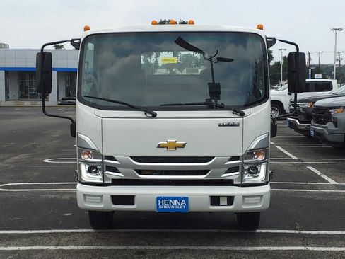 New 2025 Chevrolet Low Cab Forward 5500XG image 2