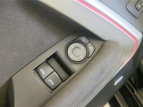 Used 2018 Chevrolet Camaro ZL1 RWD image 24