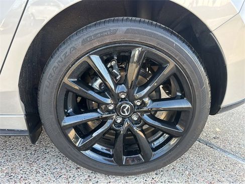 Used 2024 MAZDA MAZDA3 s image 15