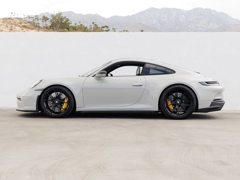Certified 2023 Porsche 911 GT3 RWD image 2