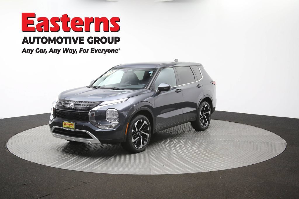 Used 2024 Mitsubishi Outlander SE AWD/4WD image 57