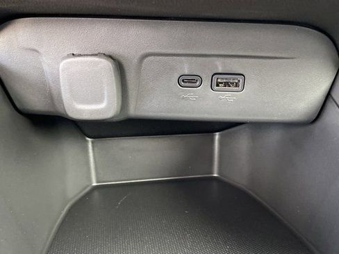 New 2026 Chevrolet Trax LS w/ LS Convenience Package FWD image 14