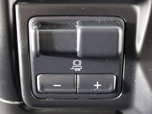 Used 2021 Chevrolet Silverado 2500 LT w/ Fleet Comfort Package image 25