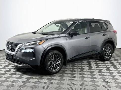 Used 2023 Nissan Rogue S FWD image 4