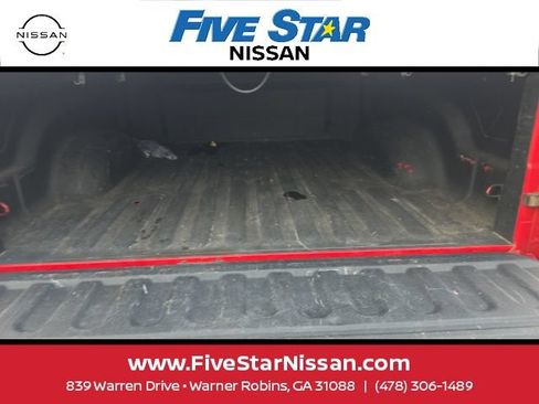 Used 2017 RAM 1500 Laramie RWD image 11