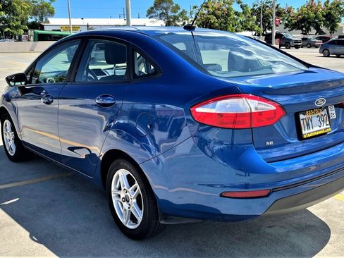 Used 2019 Ford Fiesta SE FWD image 3
