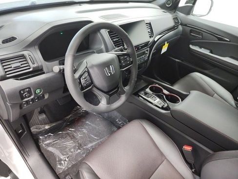 Used 2024 Honda Ridgeline Black Edition image 22